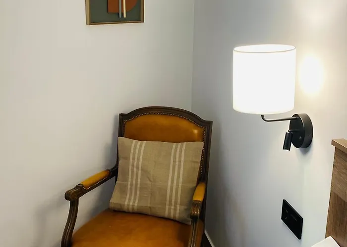 Hostel El Del Cesar Boutique, Aparcamiento Gratis