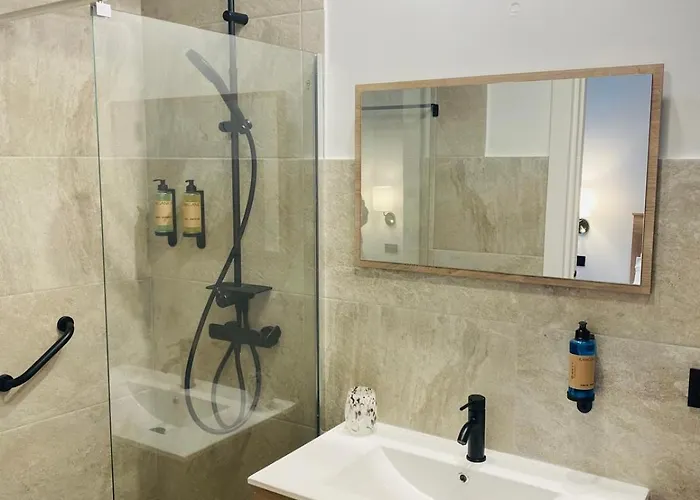 Hostel El Del Cesar Boutique, Aparcamiento Gratis *