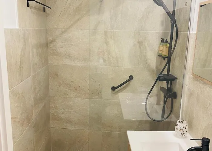 Hostel El Del Cesar Boutique, Aparcamiento Gratis *